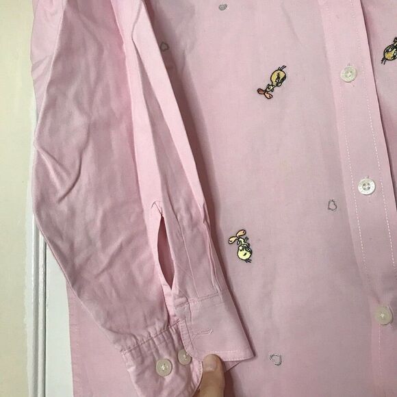 Warner Brothers looney tunes pink tweety bird hearts button down Men Small - Picture 3 of 4